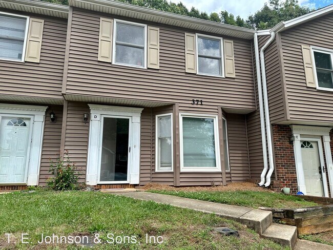 Foto del edificio - 3 br, 1.5 bath House - 371 E. Montcastle D...