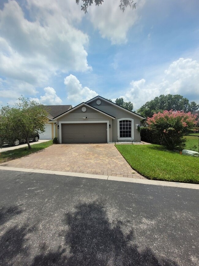Modern 3 Bed, 2 Bath Home in Chelsea Parc ... - Modern 3 Bed, 2 Bath Home in Chelsea Parc ...