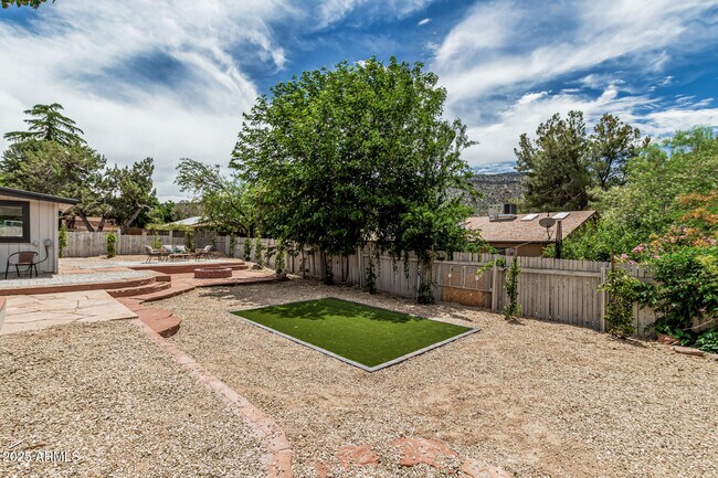 Building Photo - 35 Palo Verde Cir