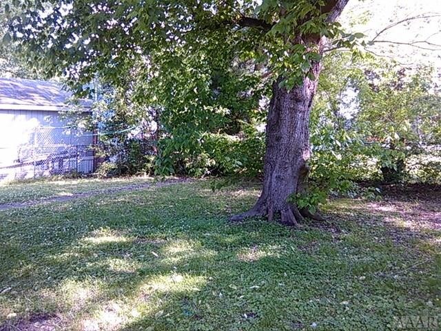 Foto del edificio - 305 Queen St