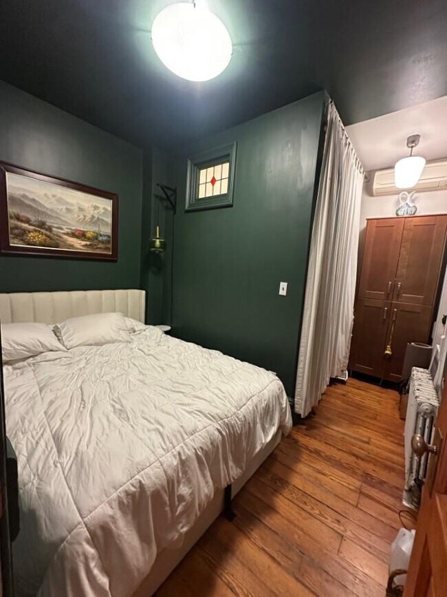 Building Photo - 2 bedroom in Brooklyn NY 11211