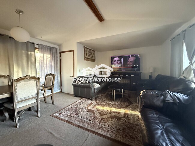 Foto del edificio - 1514 N Timber Ridge