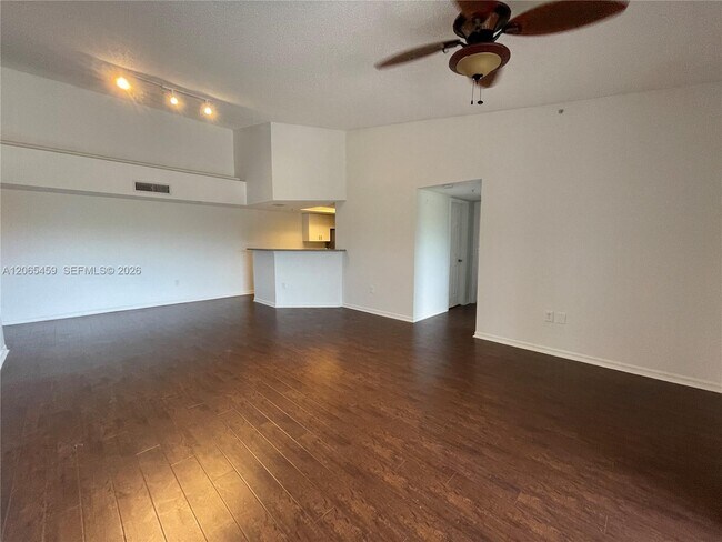 Building Photo - 5025 Wiles Rd