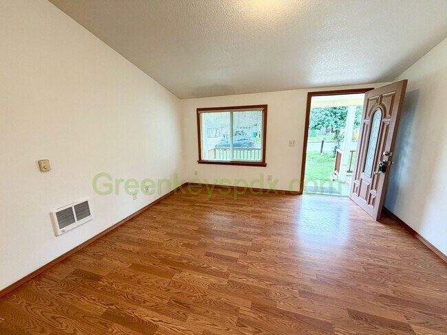 Photo - Awesome Mid-Century Classic 3-Bedroom House in NE Portland - $150 OFF FIRST MONTH