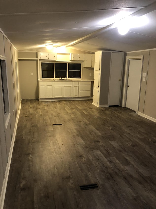 456 Frank Arrowood Rd, Cornelia, GA 30531 House for Rent in Cornelia