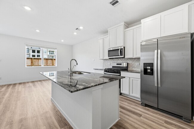 Building Photo - 17818 Delmar Hts Ln