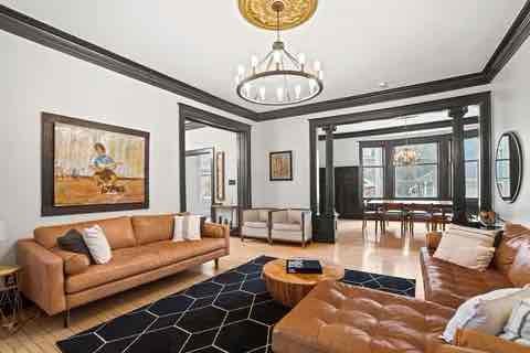 Foto del edificio - 2754 N Stowell Ave