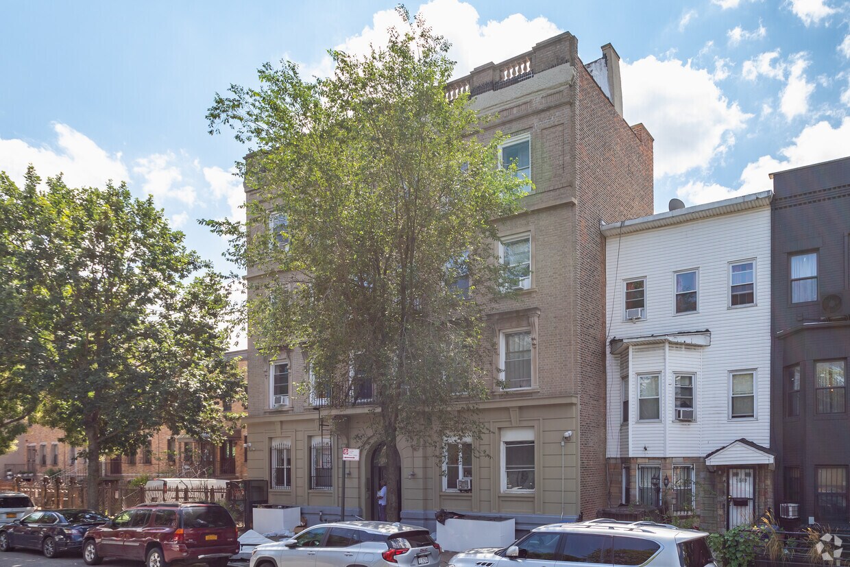 Foto del edificio - 1050 Lafayette Ave