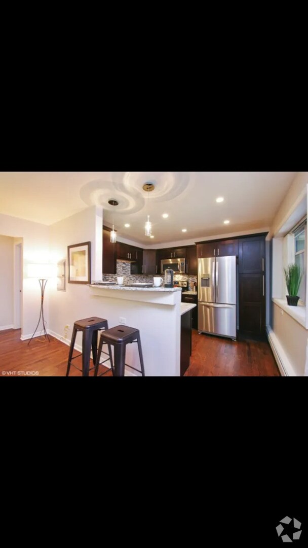 Graceland West Basement Apartments for Rent - Chicago, IL - Updated ...