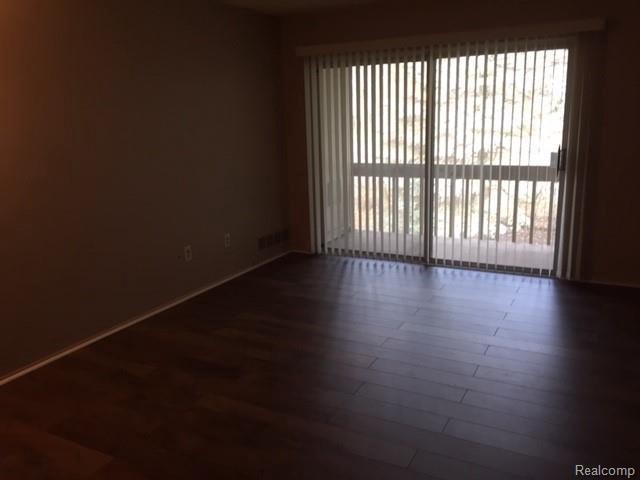 Building Photo - 27915 Berrywood Ln