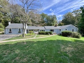 Building Photo - 10 Gaylord Dr S