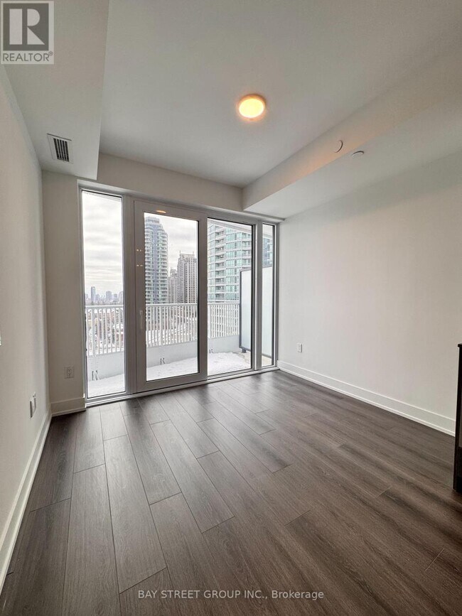 Building Photo - 36 Olive Ave