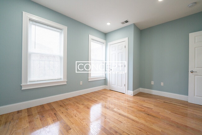 Foto del edificio - 372 Oxford St