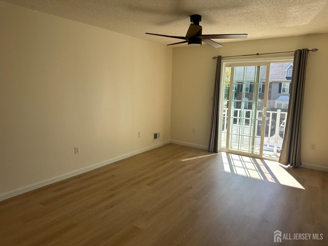 Foto principal - 30 Dartmouth Way