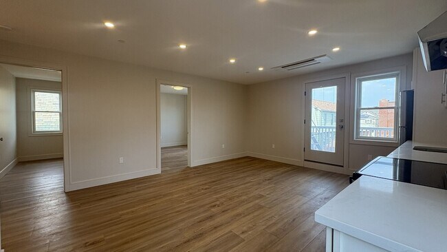 Photo - 5-12 Beach 130th St Apartment