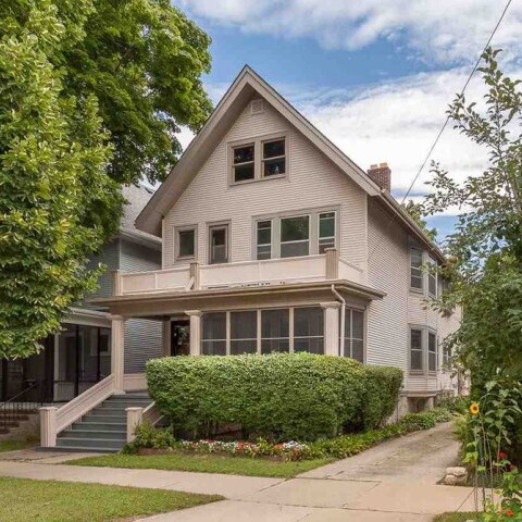 Building Photo - 1327 Spaight St