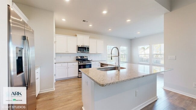 Building Photo - 163 Barwick Dr NW