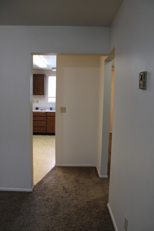 Building Photo - 372 I St