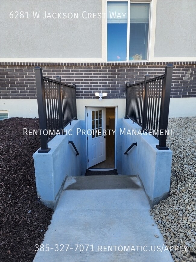 Building Photo - 6281 W Jackson Crst Wy