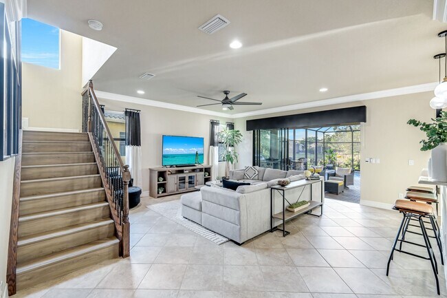 Building Photo - 11732 Meadowrun Cir