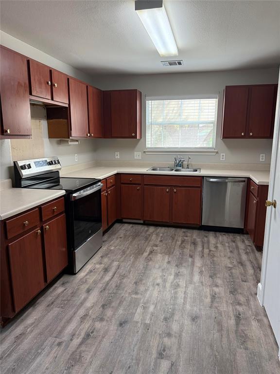 Foto del edificio - 17701 Powder Creek Dr