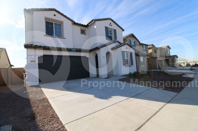 Building Photo - 2885 E Frontiersman Ln