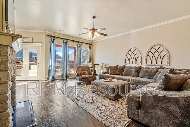 Foto del edificio - 312 NW 155th St