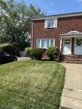 Building Photo - 2510 Crane Pl