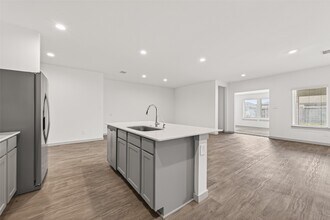 Building Photo - 1826 Sandy Trail Ln