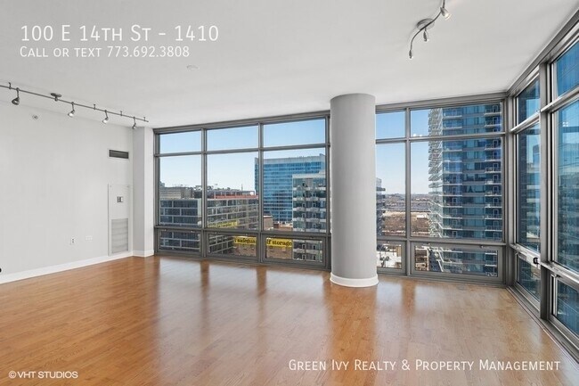 Building Photo - Spacious South Loop High Rise Condo- 2 Bed...