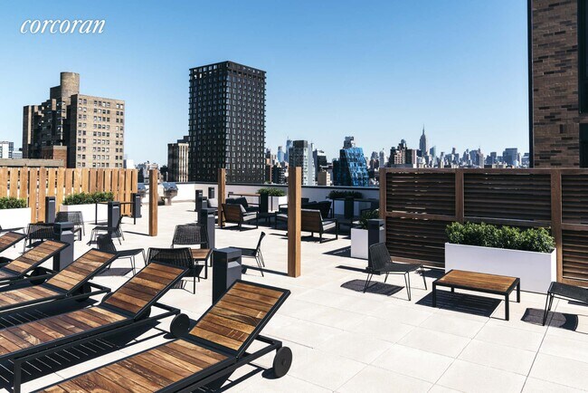 Foto del edificio - 145 Clinton St