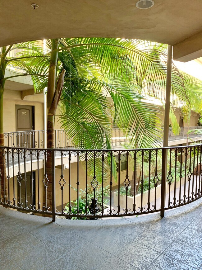 Foto del edificio - 10921 Whipple St