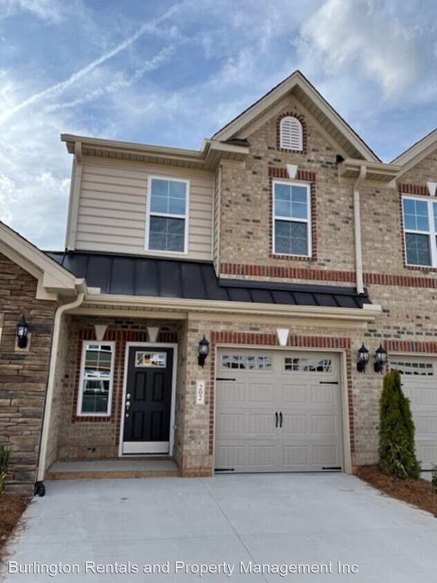 Primary Photo - 3 br, 2.5 bath House - 202 Saint Michael Dr.