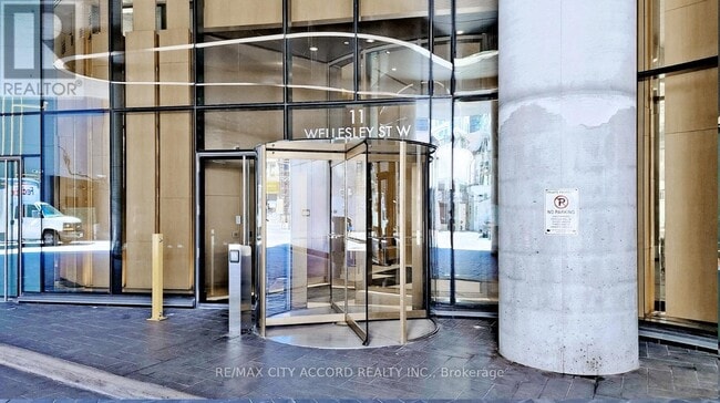 Building Photo - 11 Wellesley St W