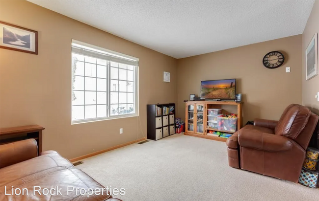 Foto del edificio - 2 br, 1.5 bath House - 13038 Crimson Clove...