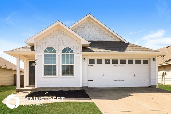 Building Photo - 212 Cres Ridge Dr