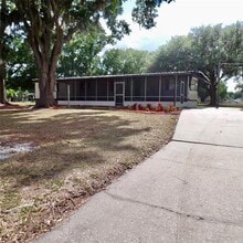 Building Photo - 4637 Fox Ridge Blvd