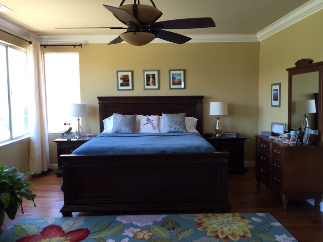 Foto del edificio - 24819 Cll Cedro