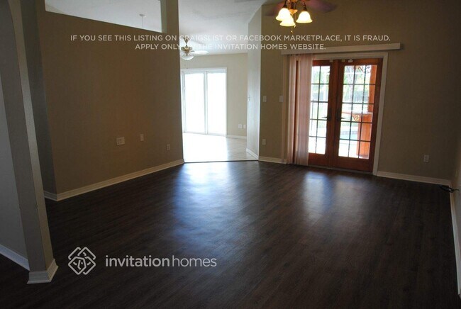 Building Photo - 936 Forest Hill Dr