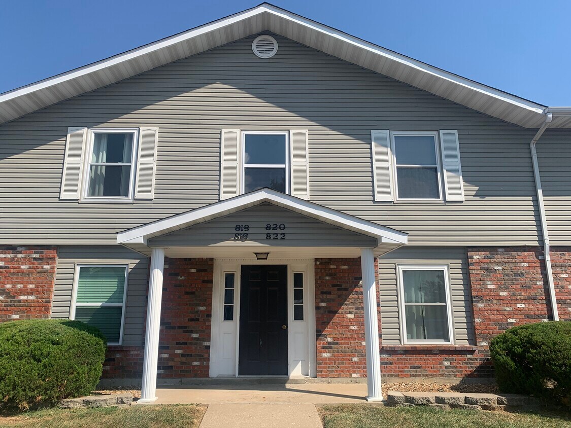 Foto principal - 822 Highland Hill Ct