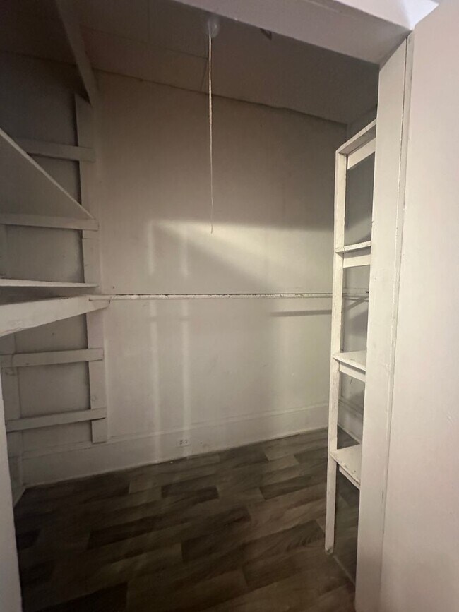 Foto del edificio - 536 Heard Ave