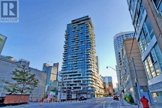 Building Photo - 77 Shuter St