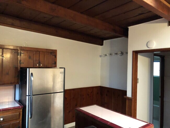 Foto del edificio - 1428 Yale St
