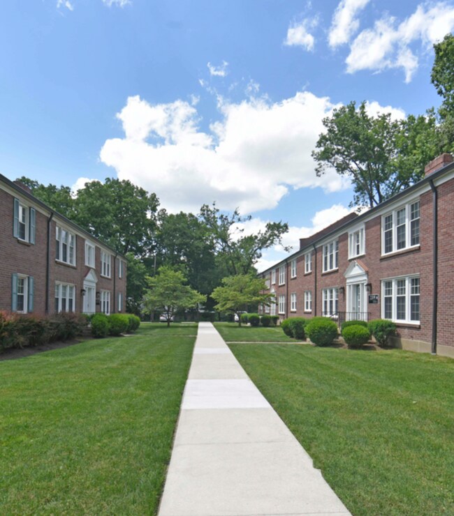 Building Photo - 2 bed 1 bath with W/D