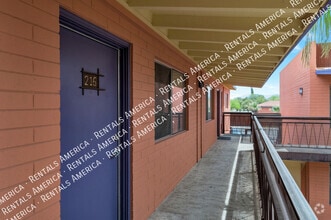 Building Photo - 55 N Cherry Ave