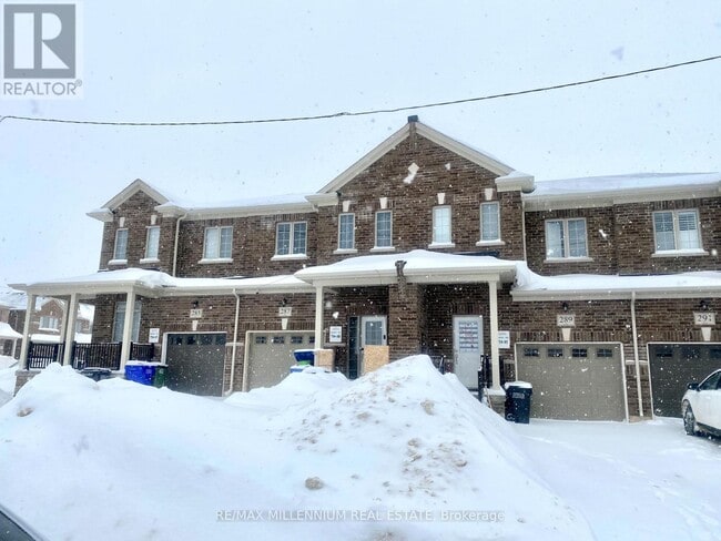 Building Photo - 289 Russell St