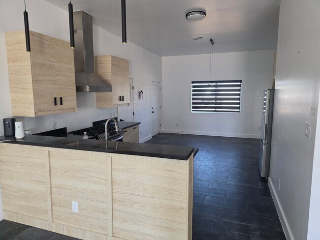 Foto del edificio - 17187 S Avenue B 1/2