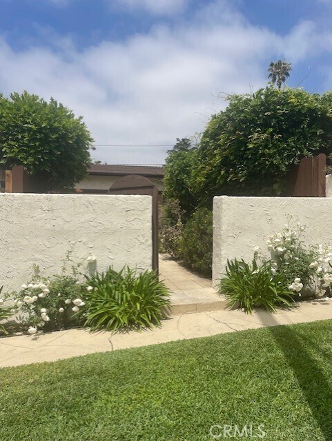 Building Photo - 2023 Lovila Ln