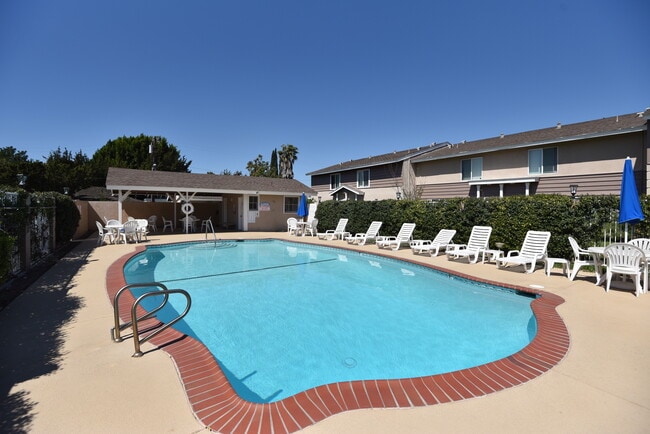 Building Photo - 1600 Mabury St