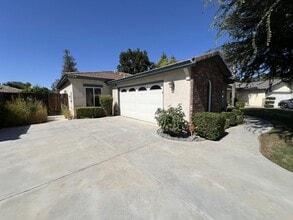Building Photo - 9708 Bossa Nova Ct